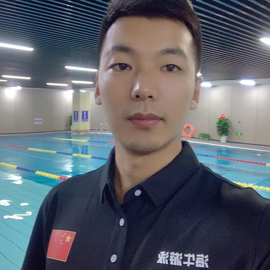 大龙教游泳