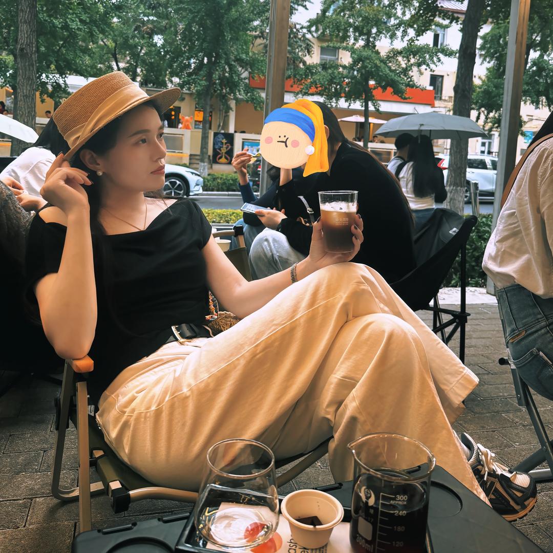 馥芮白