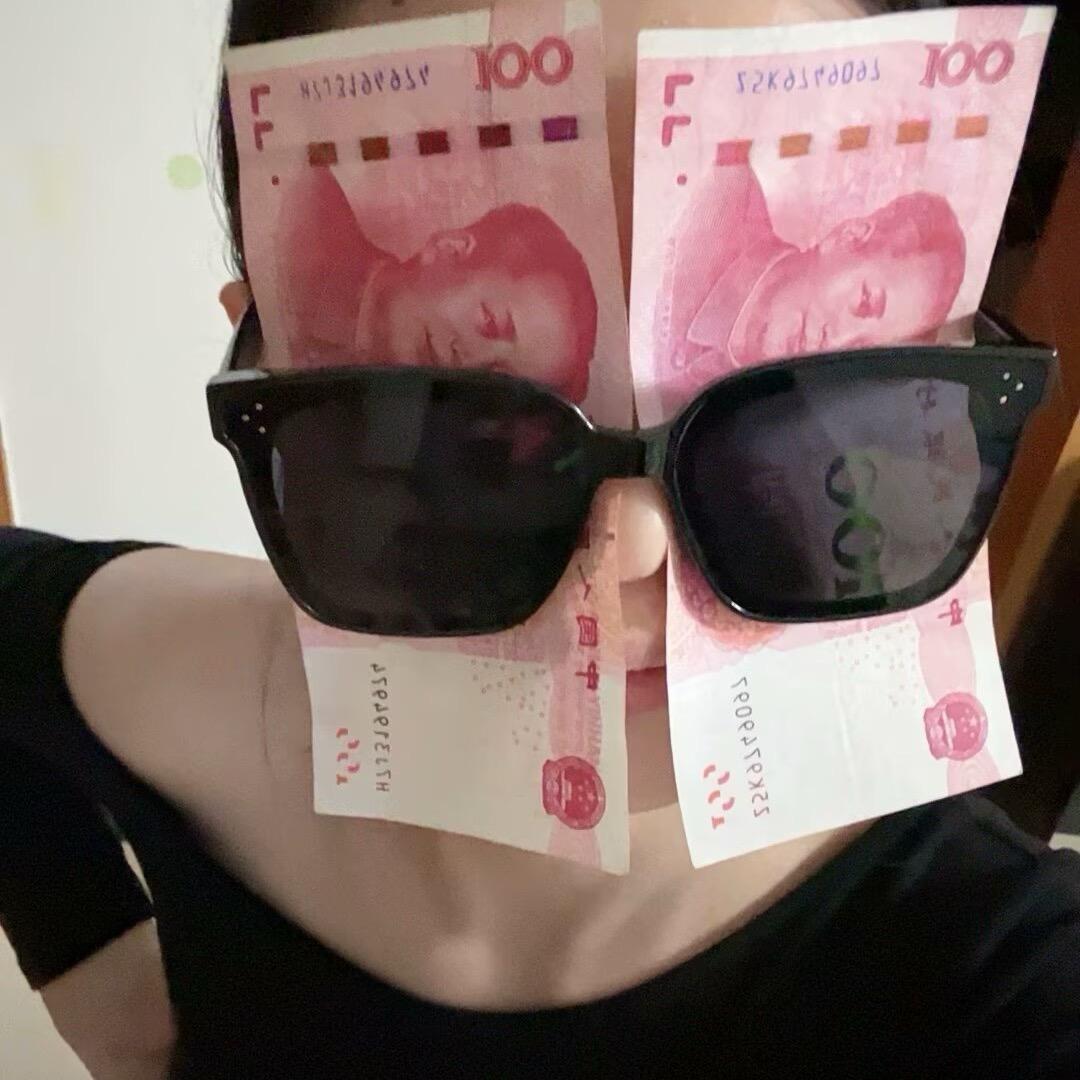 是罐头呀。