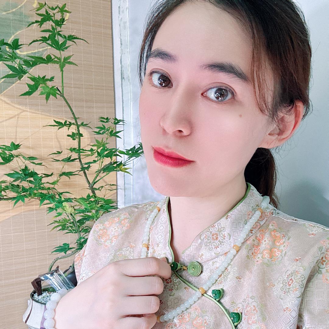 桃桃酱的玉石铺