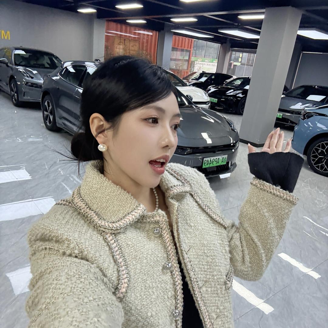 Umi 订阅购车
