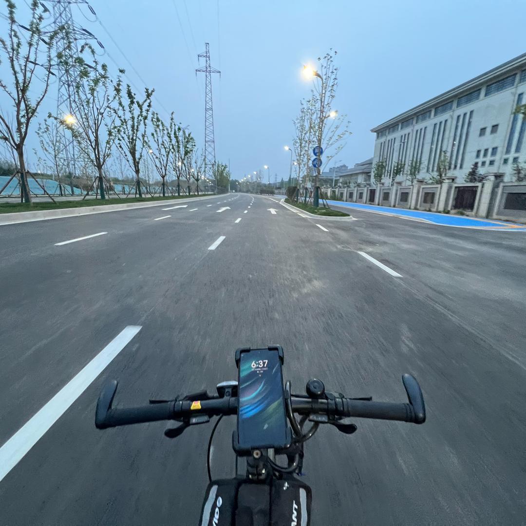 白天不懂夜的黑