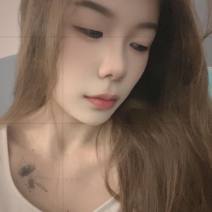 💋玲子ღ᭄ꫛ