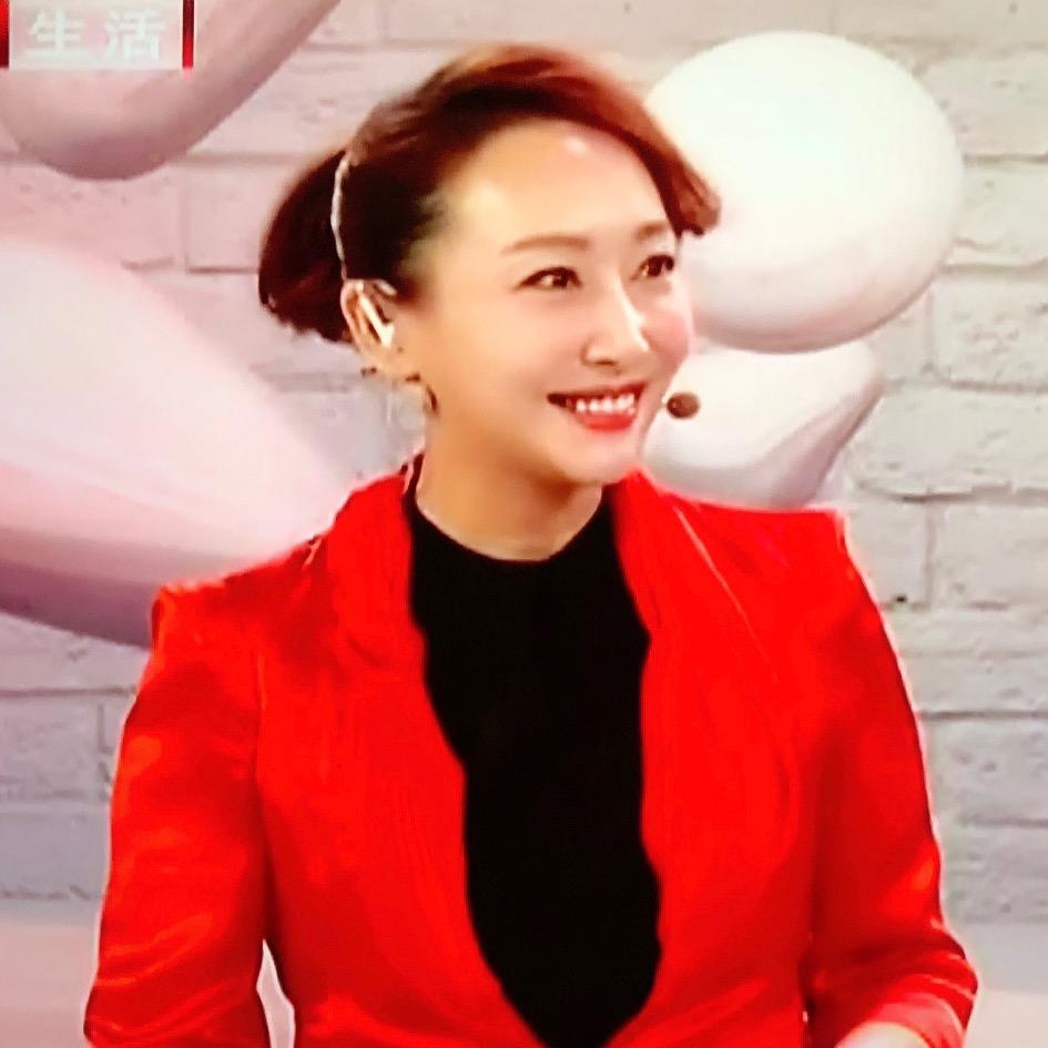 主持人王洋