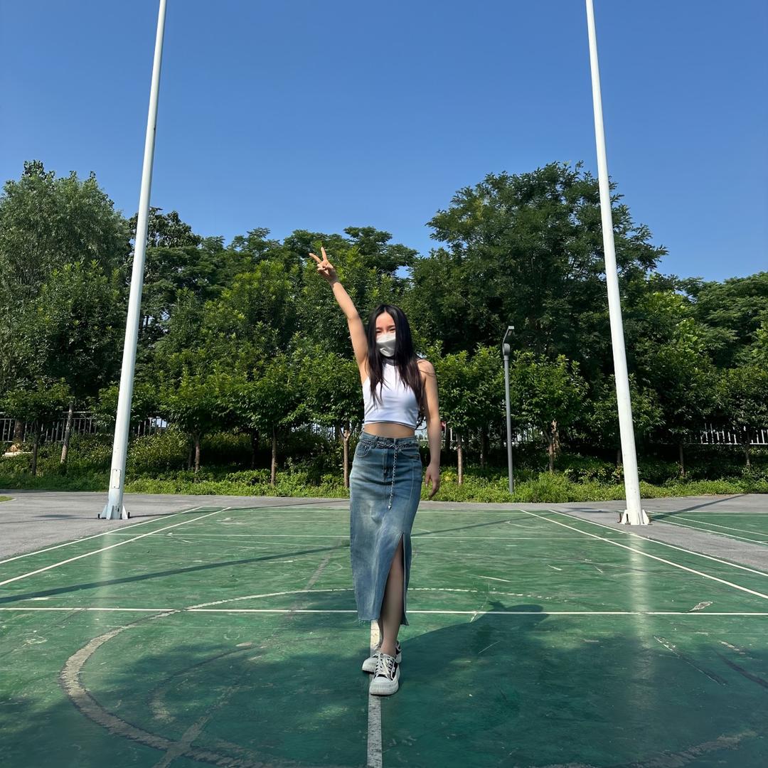 是小蒋呀（自学瑜伽）