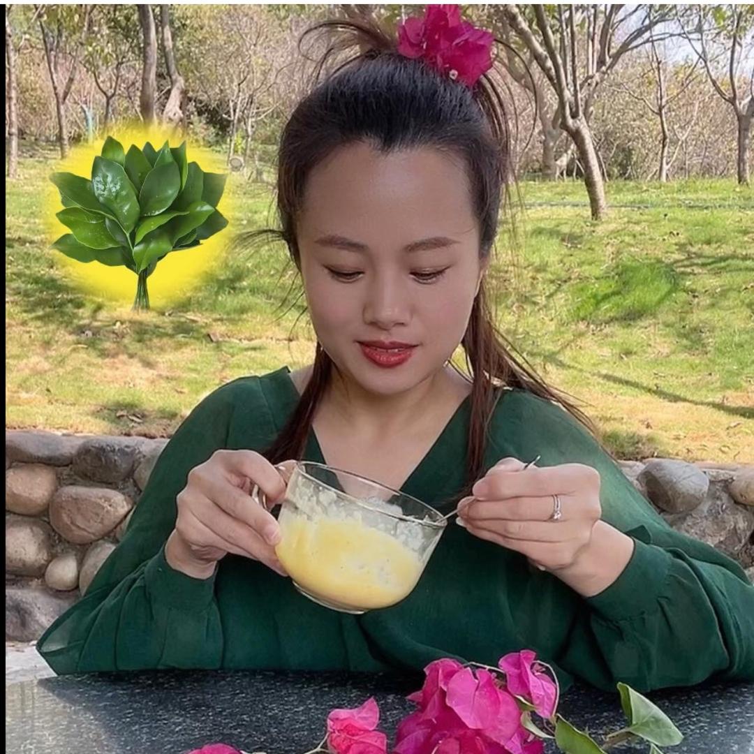 小白 很爱吃