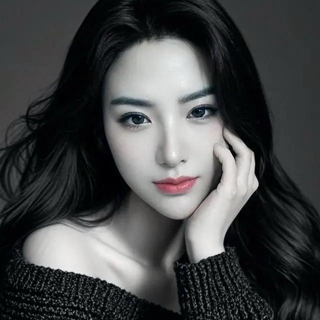 Miss Yuan Jia'er
