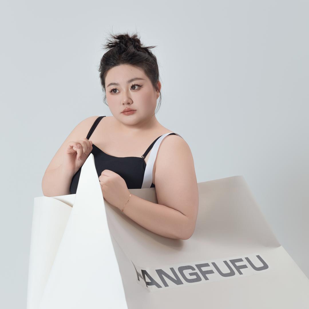 胖福福大码女鞋