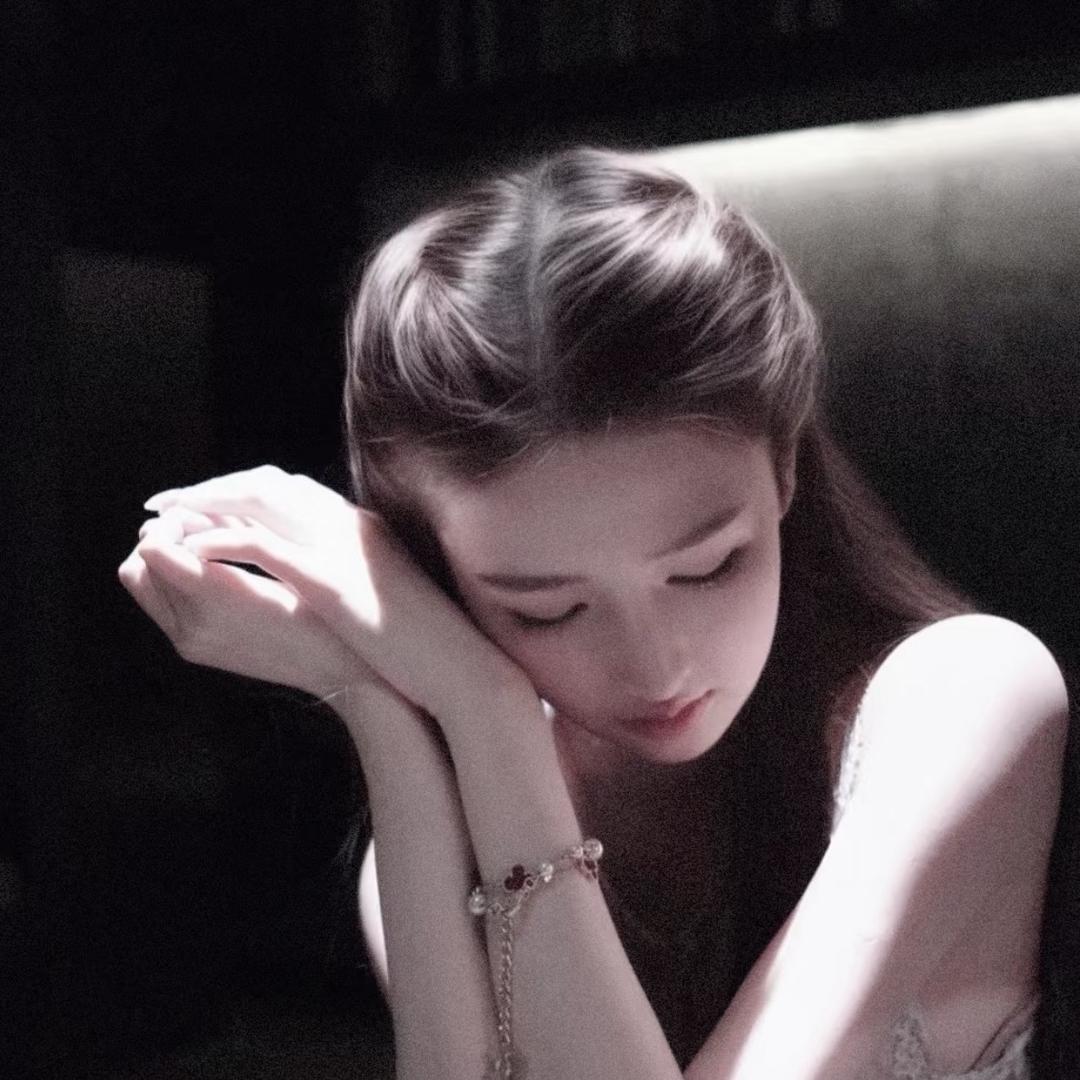 yuzizizi ๐°