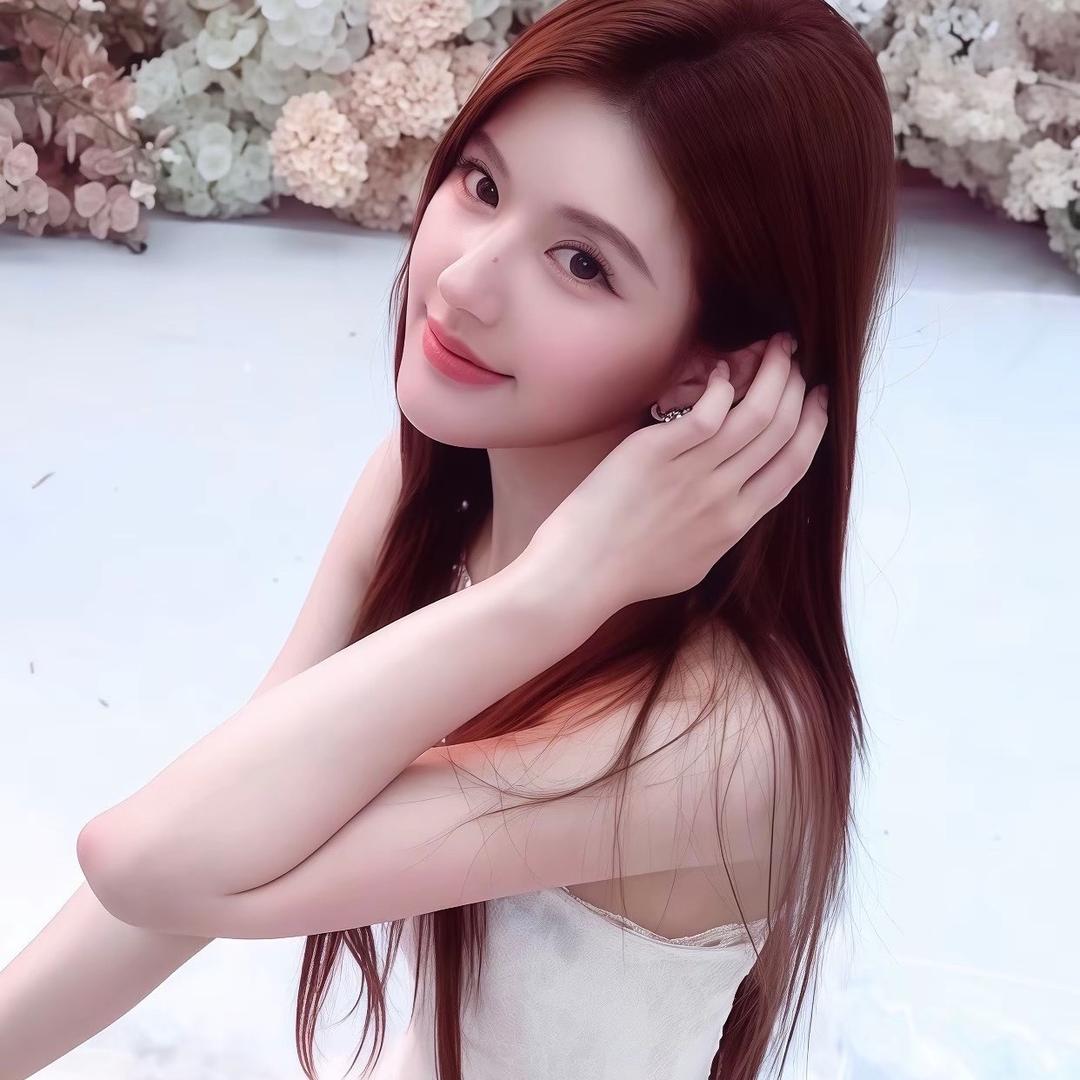 小阿小团子.