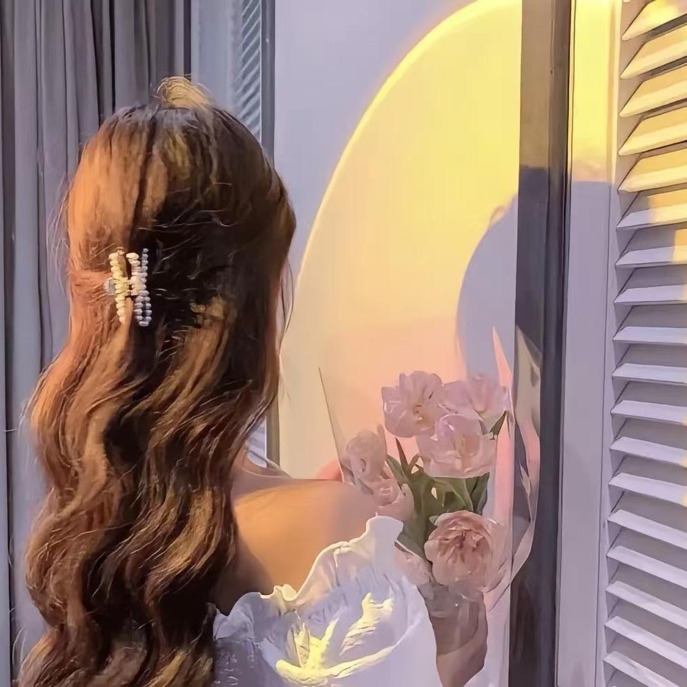 蕊雅容商贸商行