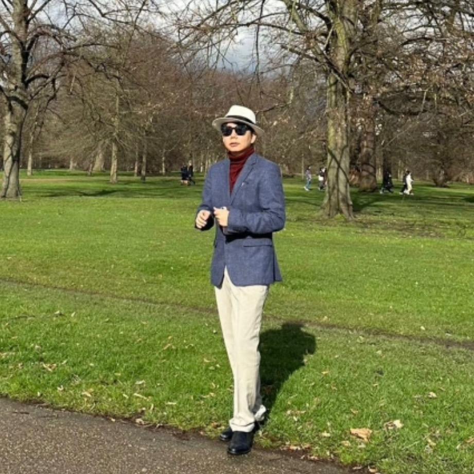 全易皇 couple Ferrari