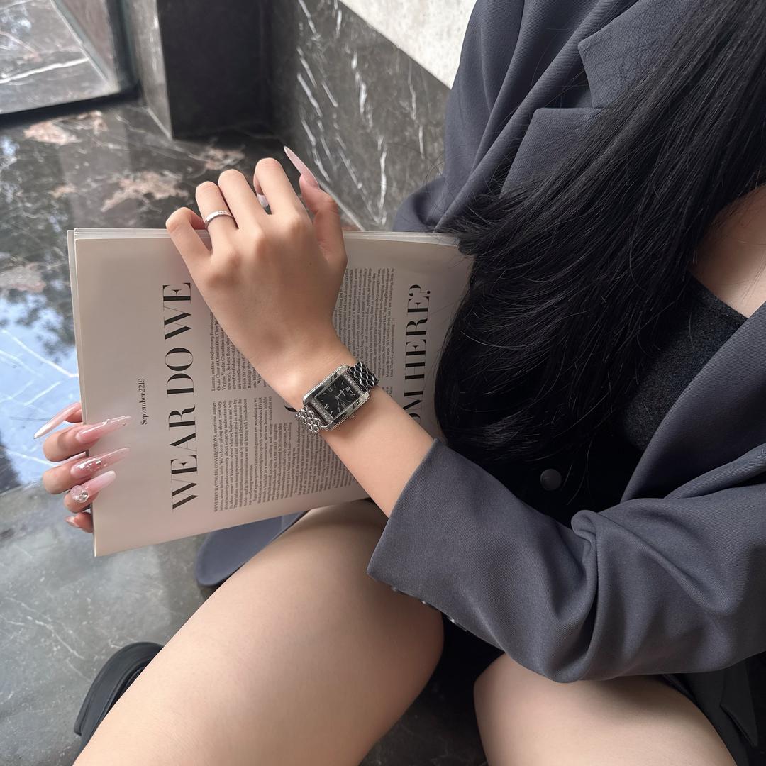 DIHUAFEEL钟表店设计款