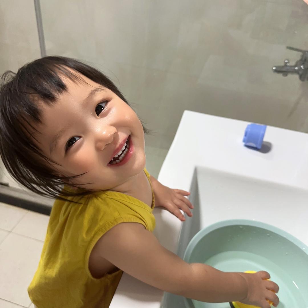 哆啦薇吖