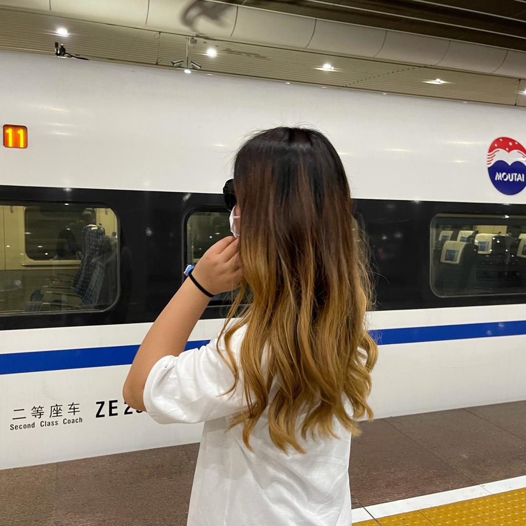 九厘米的雾.