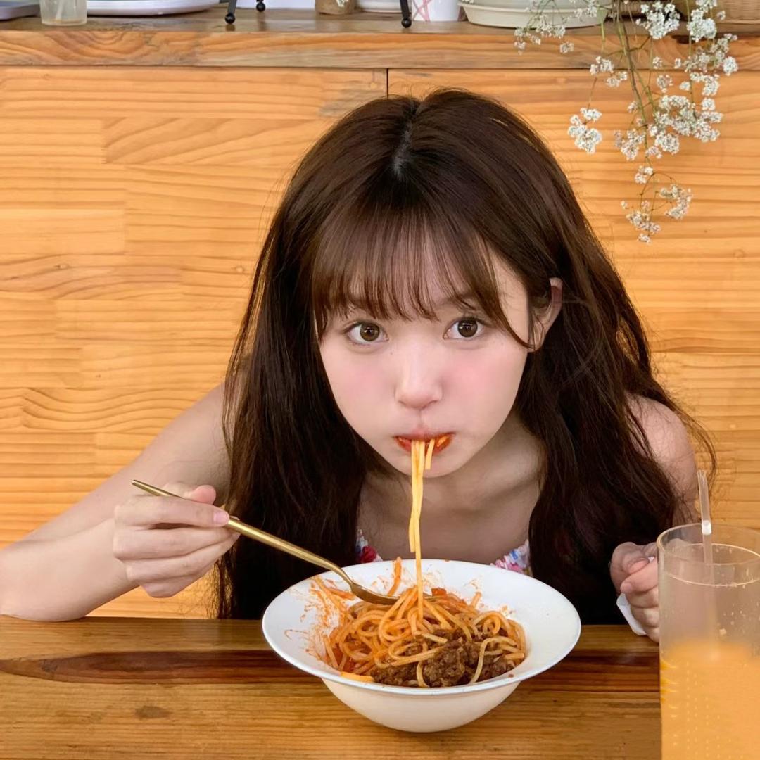 小瑾爱零食