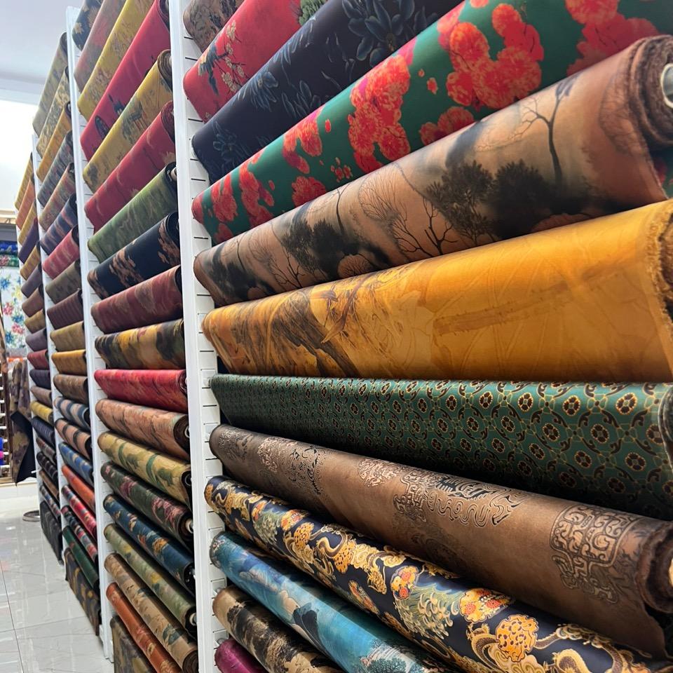 恭喜发财香云纱丝绸