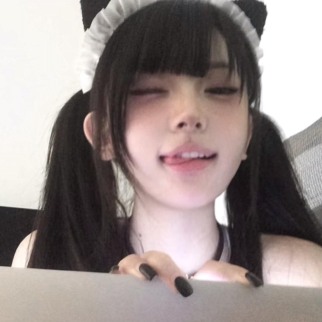 萧萧呢