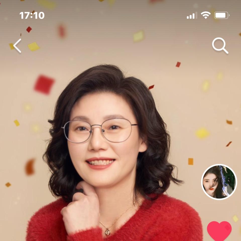 英英姐头像