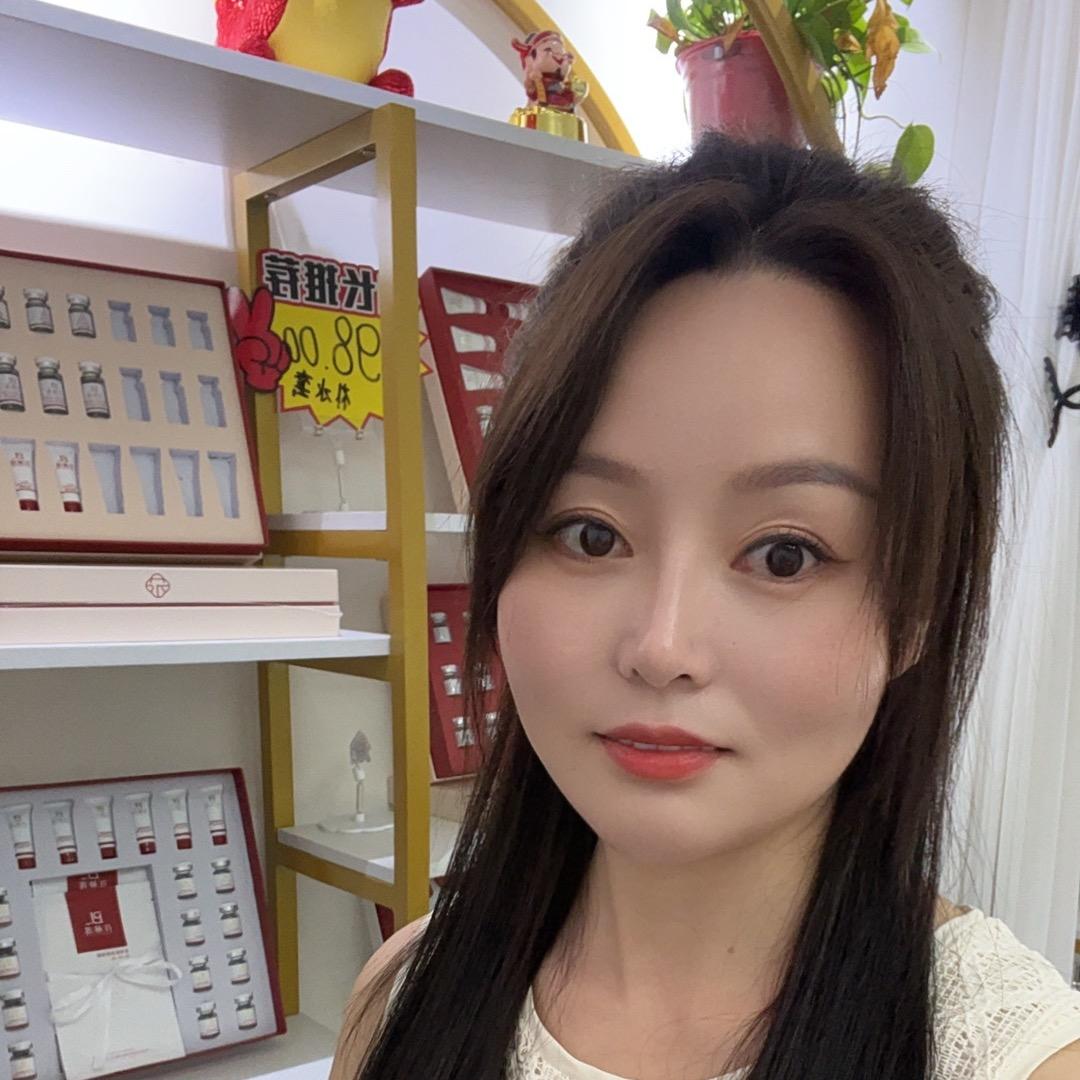 李群（宁陕店）