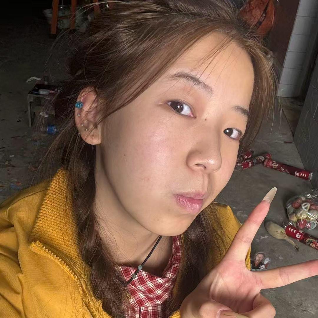 雯雯酱（咕噜倩是我女神）