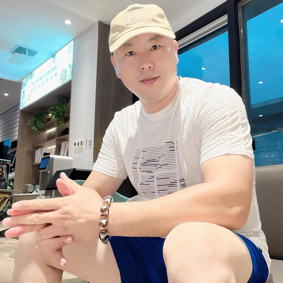 李边请🤝🏻🤝🏻🤝🏻