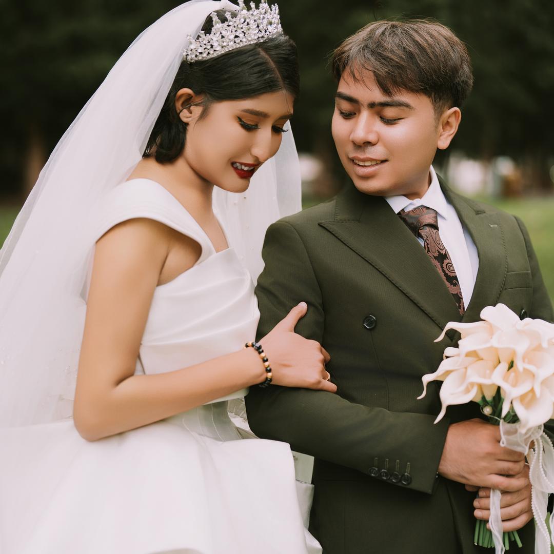 石榴花奶奶百货店