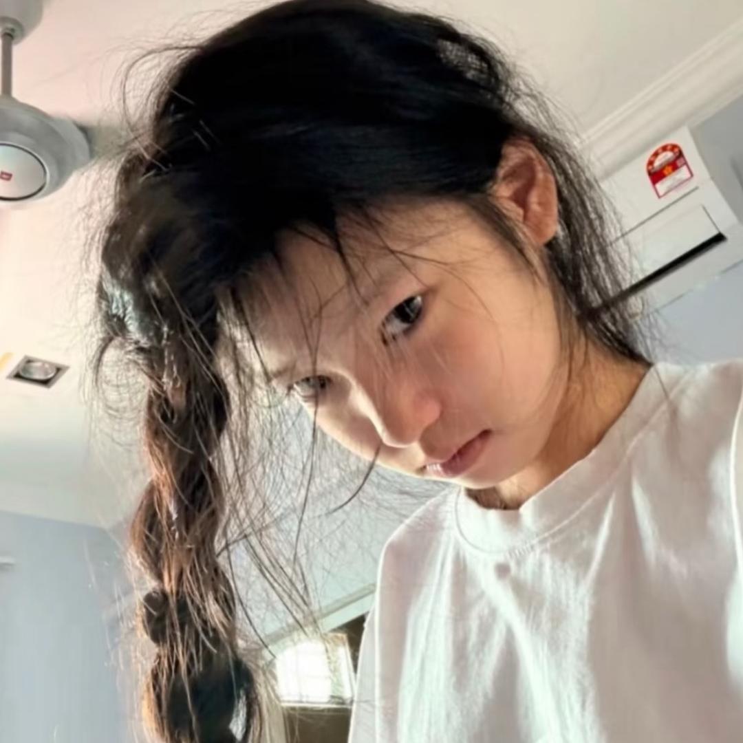 忆什么怡.