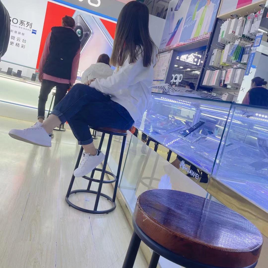 ' ＠王然