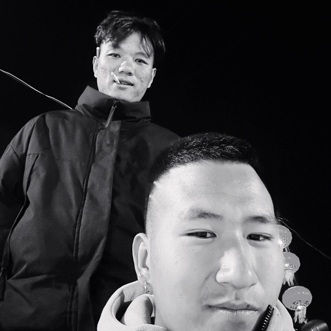 苗得很、