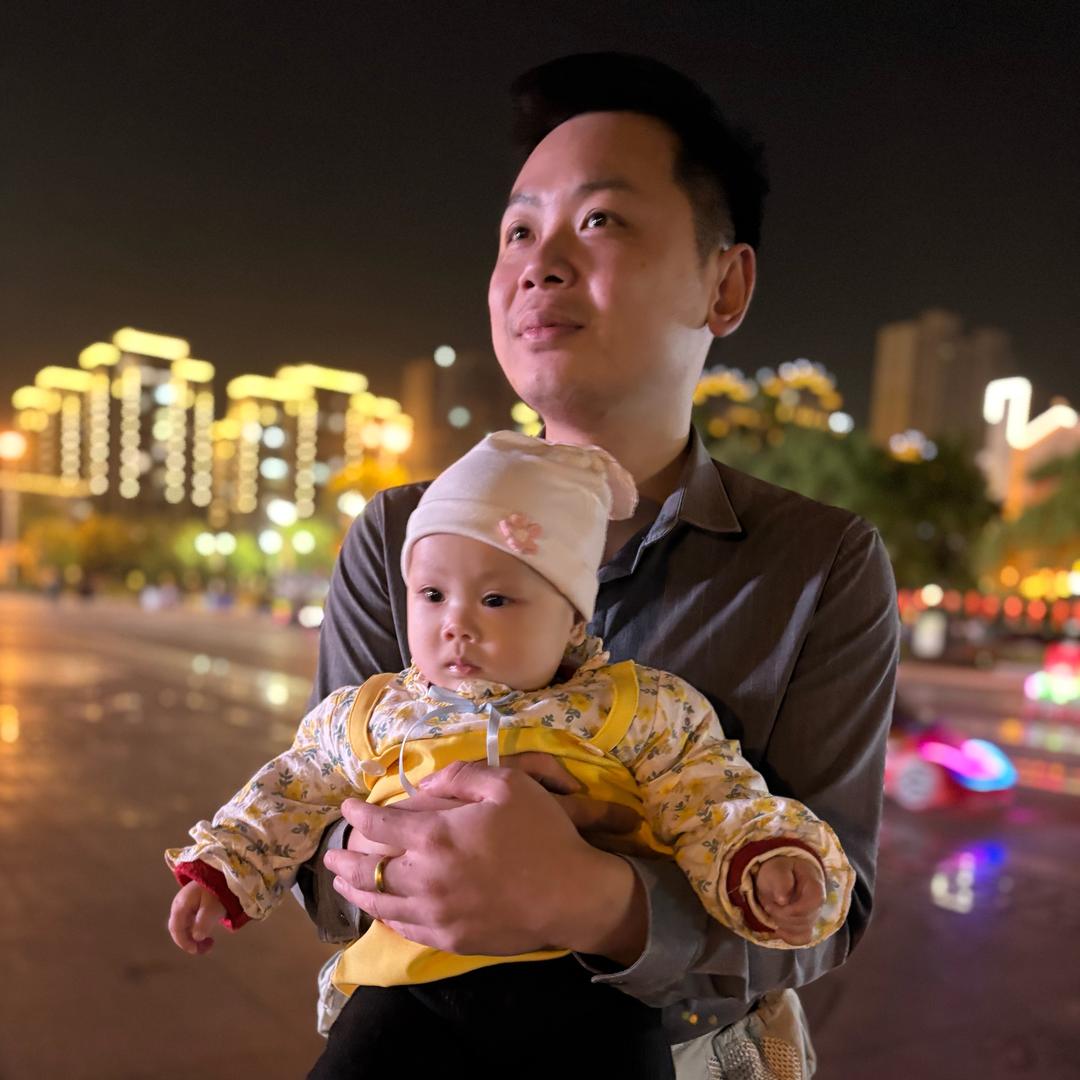 阿婷，橱窗有货，放心购买