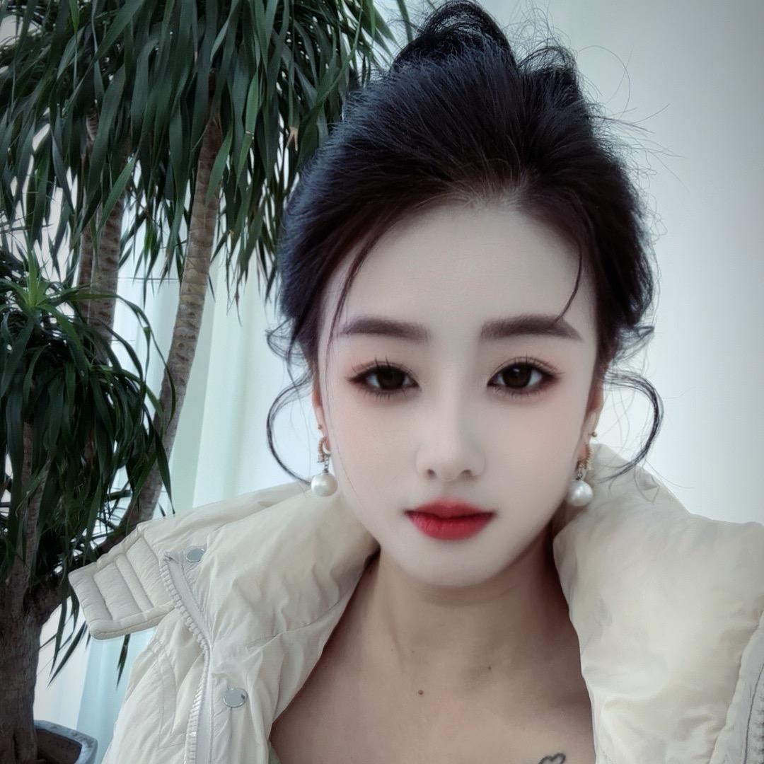 💞᭄᪲ᩚ꯭小薇💞࿐