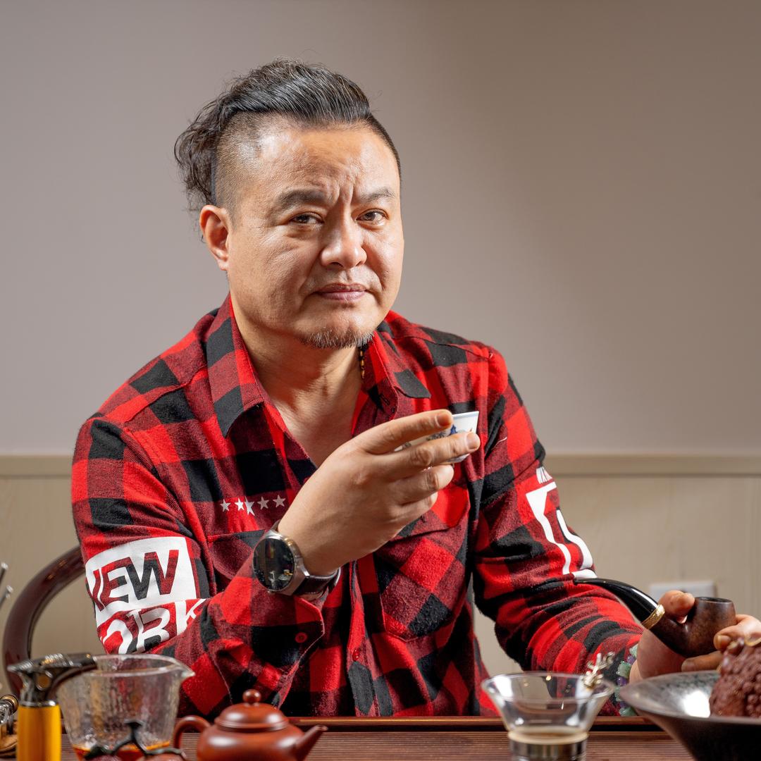 老谢在成都做辣螃铠