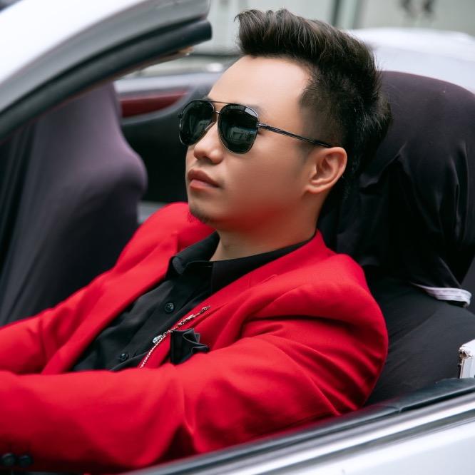 山木造型主理人.柏奕