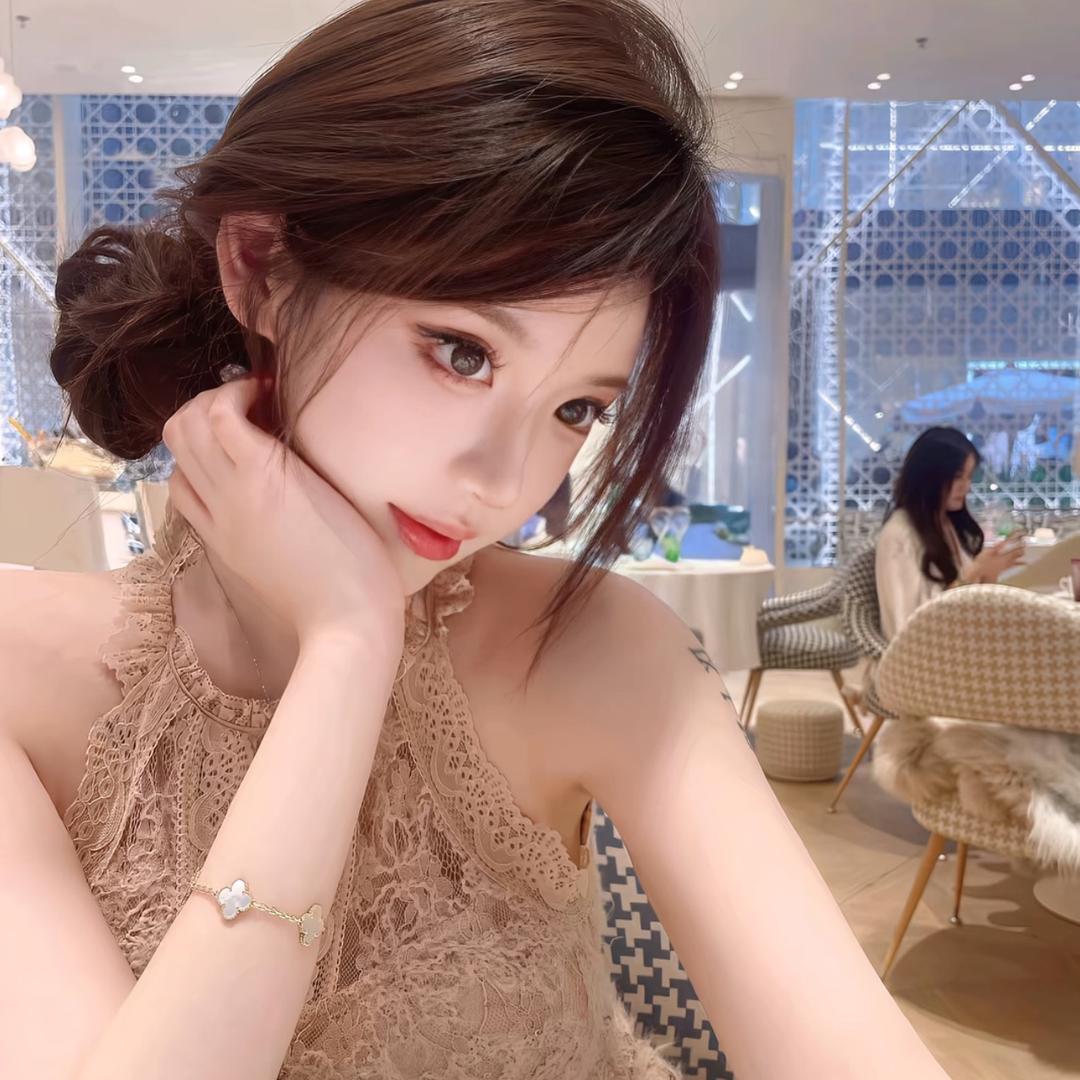 ^YU·