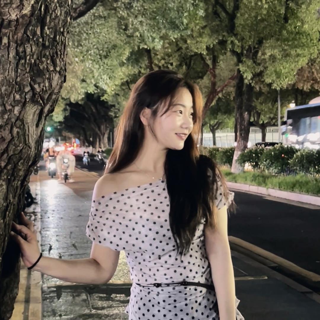 小酱紫～