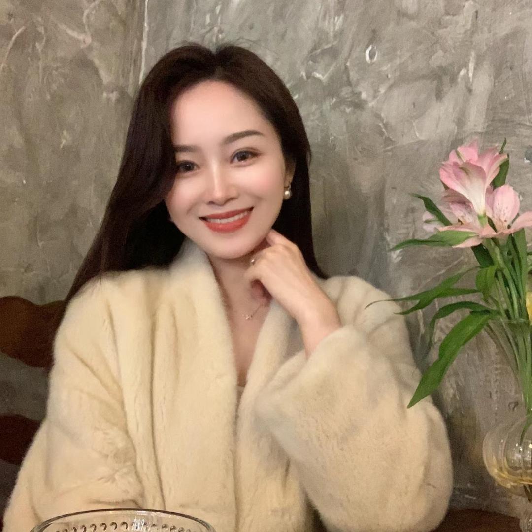 小胡桃.