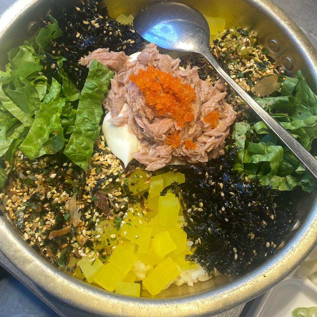 洛琳