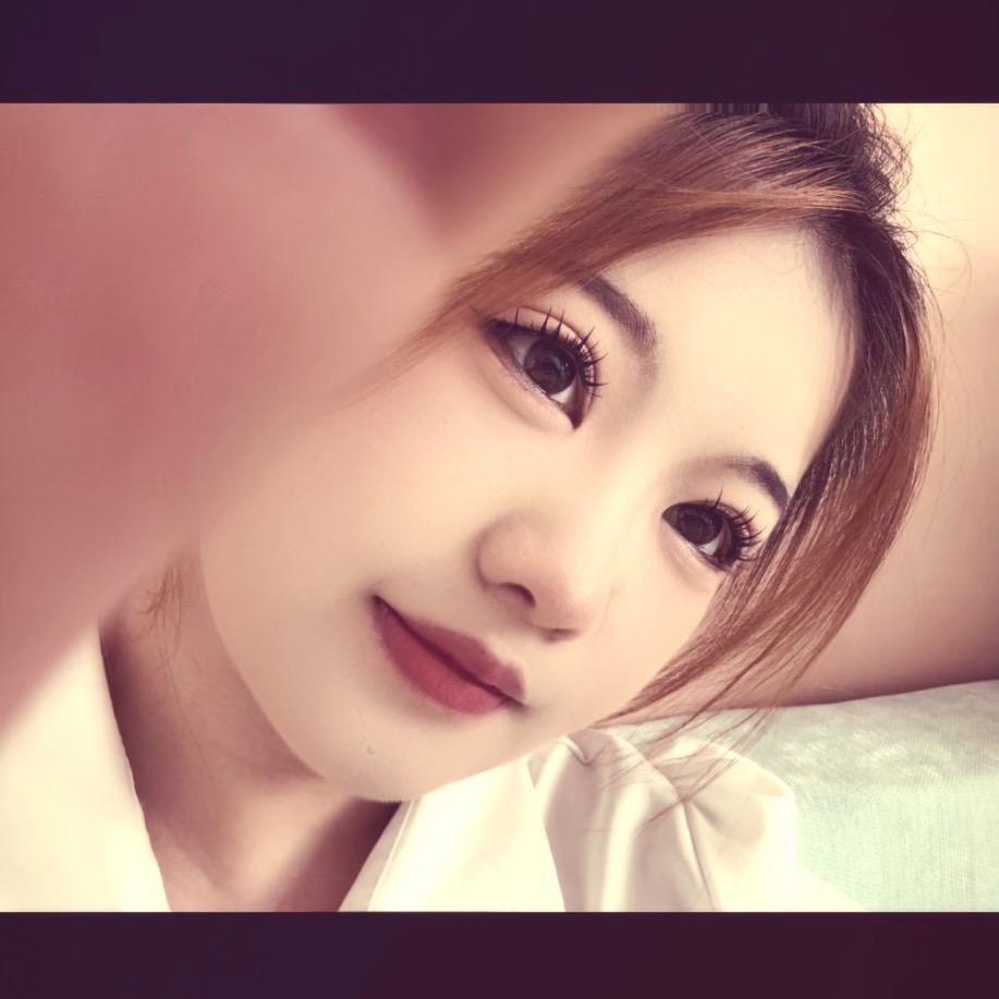 英妹~碎冰冰💕