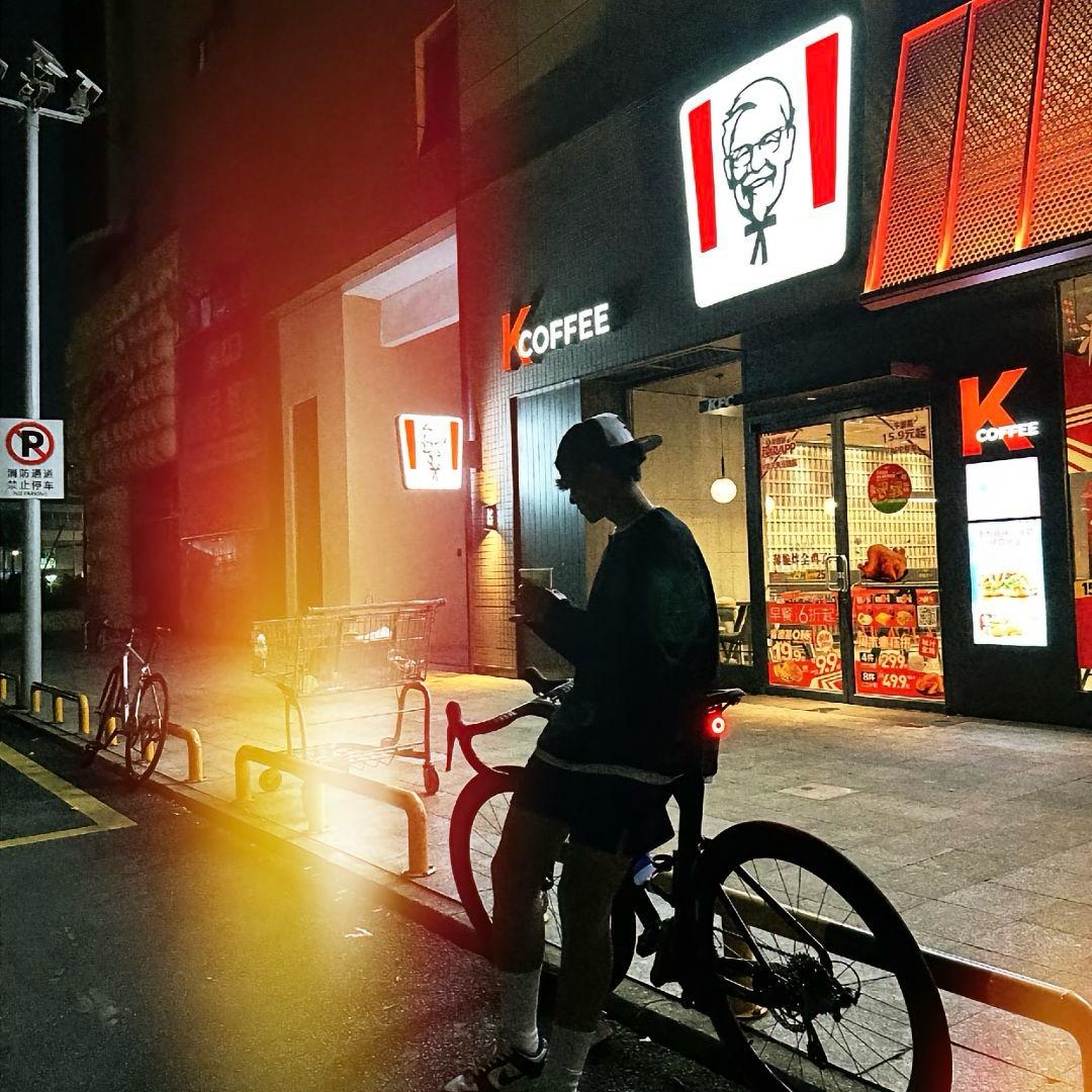 奥之捷