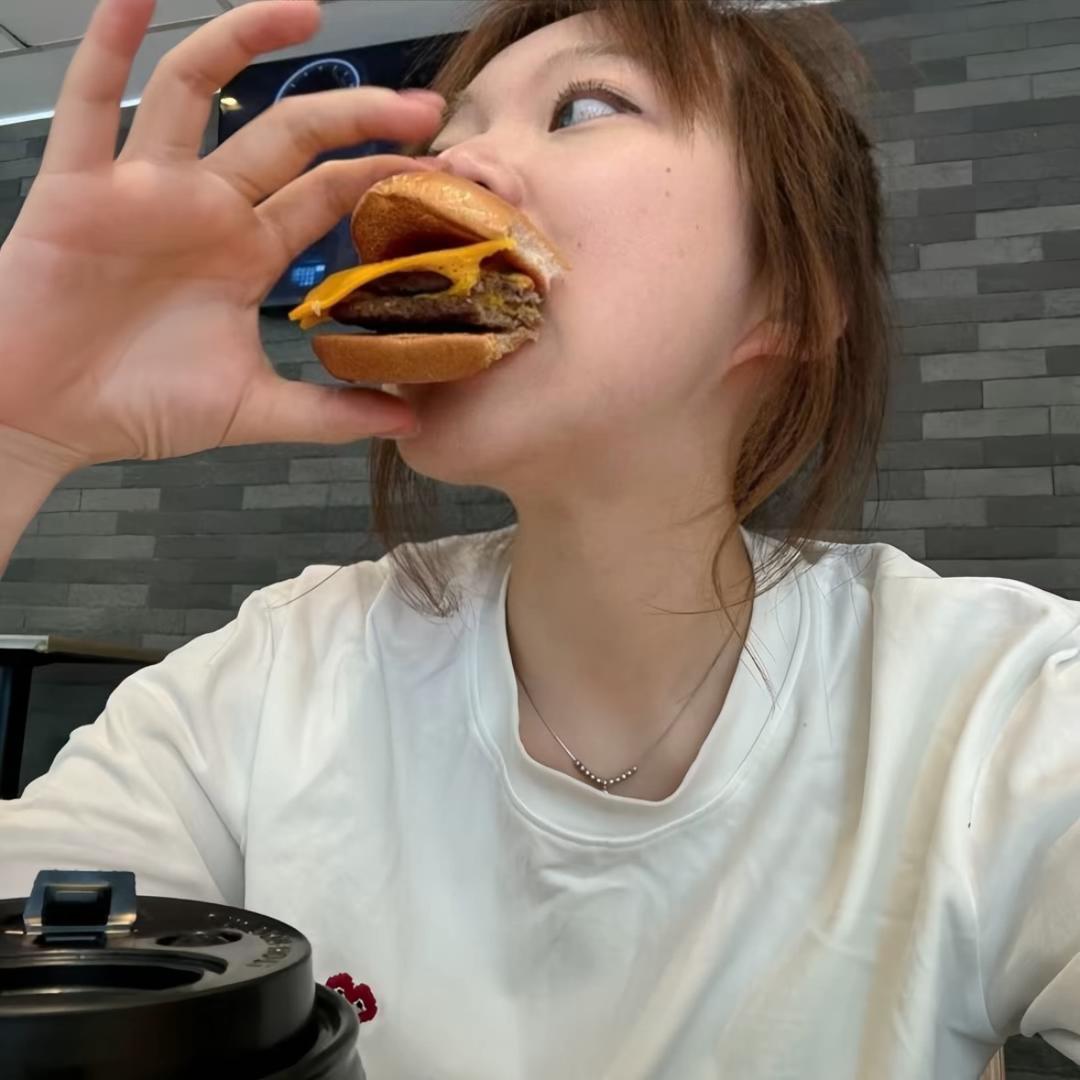 嘻嘻
