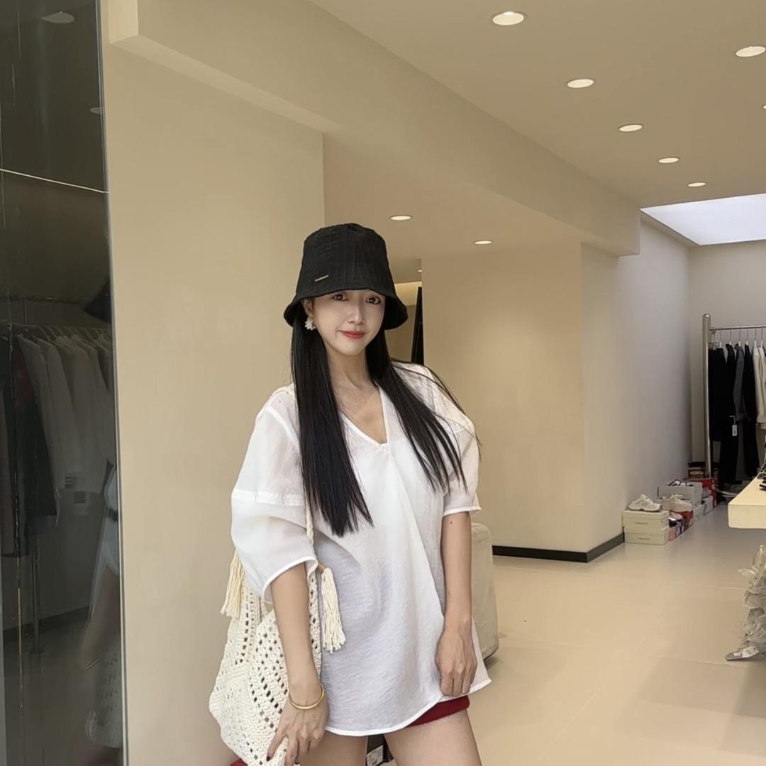 红花岗区cici服装店