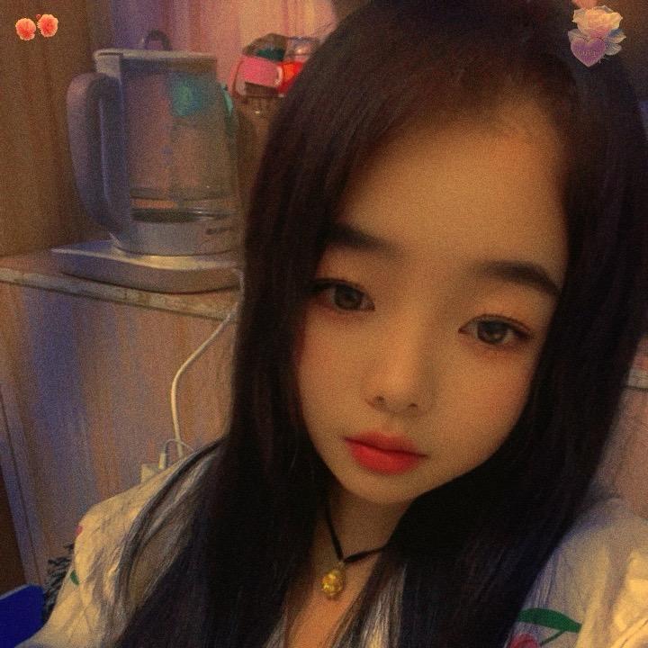 胡灵艳