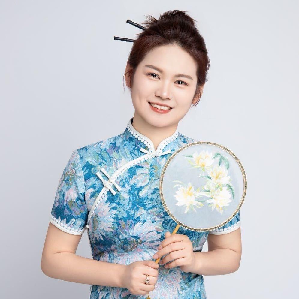 咸宁谢老板（张张）
