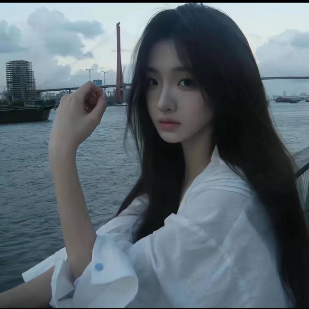 女主角