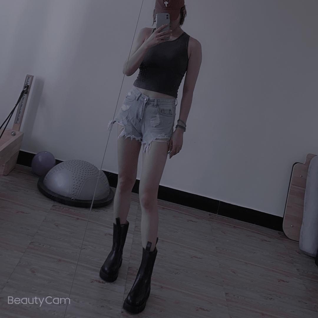 郑某某
