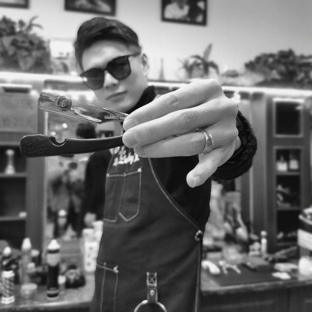 美业大队长（首播）