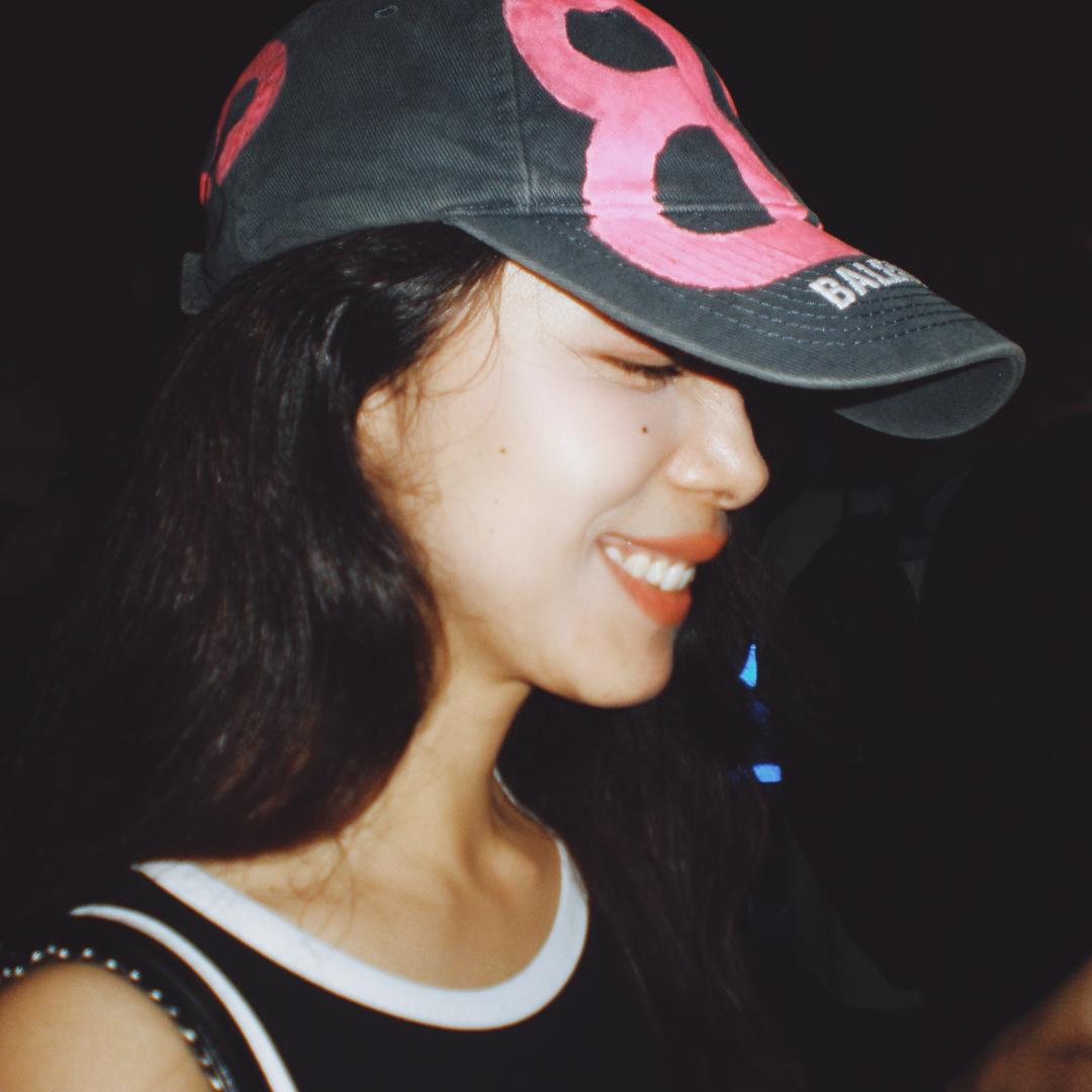 爱运动的V哥（同款在橱窗）