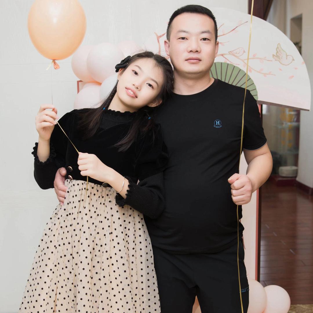 渭南老吴汽服乐天大街龙膜店