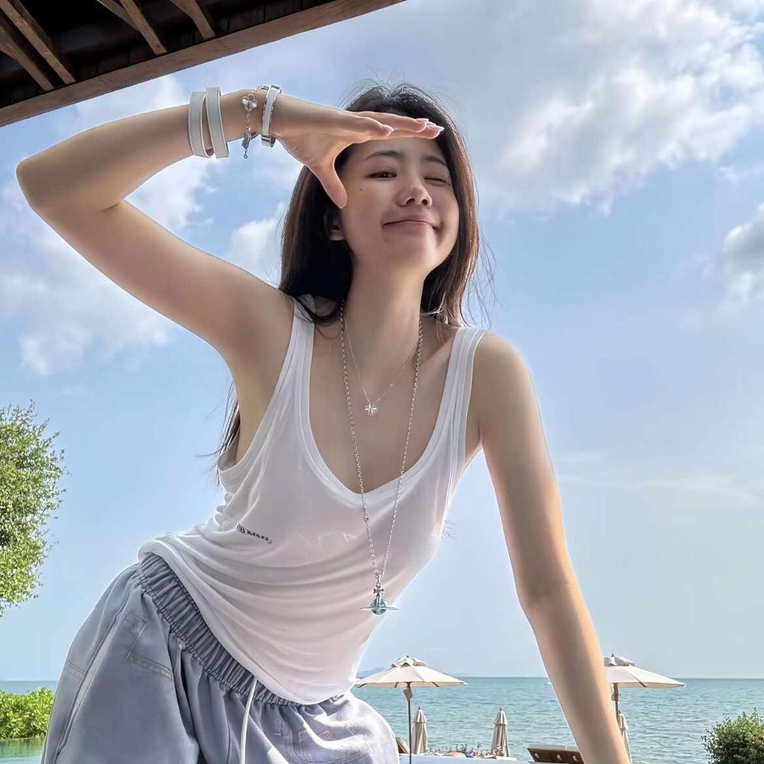 桃子🍑今天穿什么